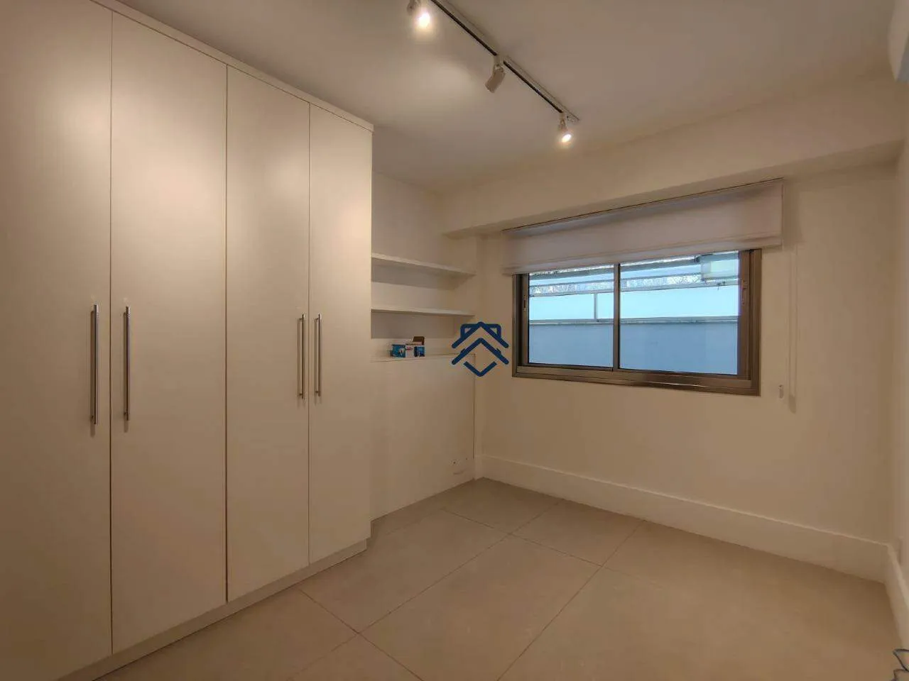 Private BBQ in a 4-bedroom apartment, 193 m² — photo 20