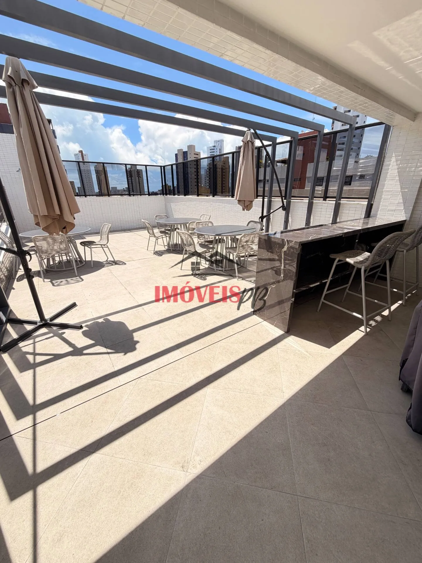 Apartamento de 3 quartos com suíte e varanda — photo 16