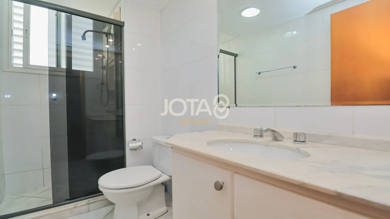 3-bedroom apartment with 129 m², private BBQ, 2 parking — photo 15