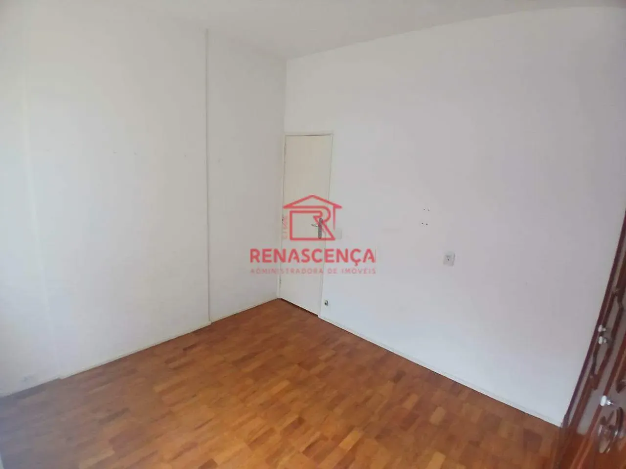 Unfurnished apartment with 3 bedrooms and 3 bathrooms — photo 14