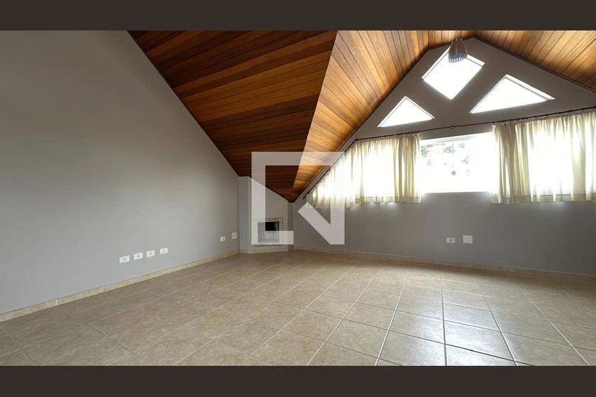 Home office in a 3-bedroom house, 180 m² — photo 40