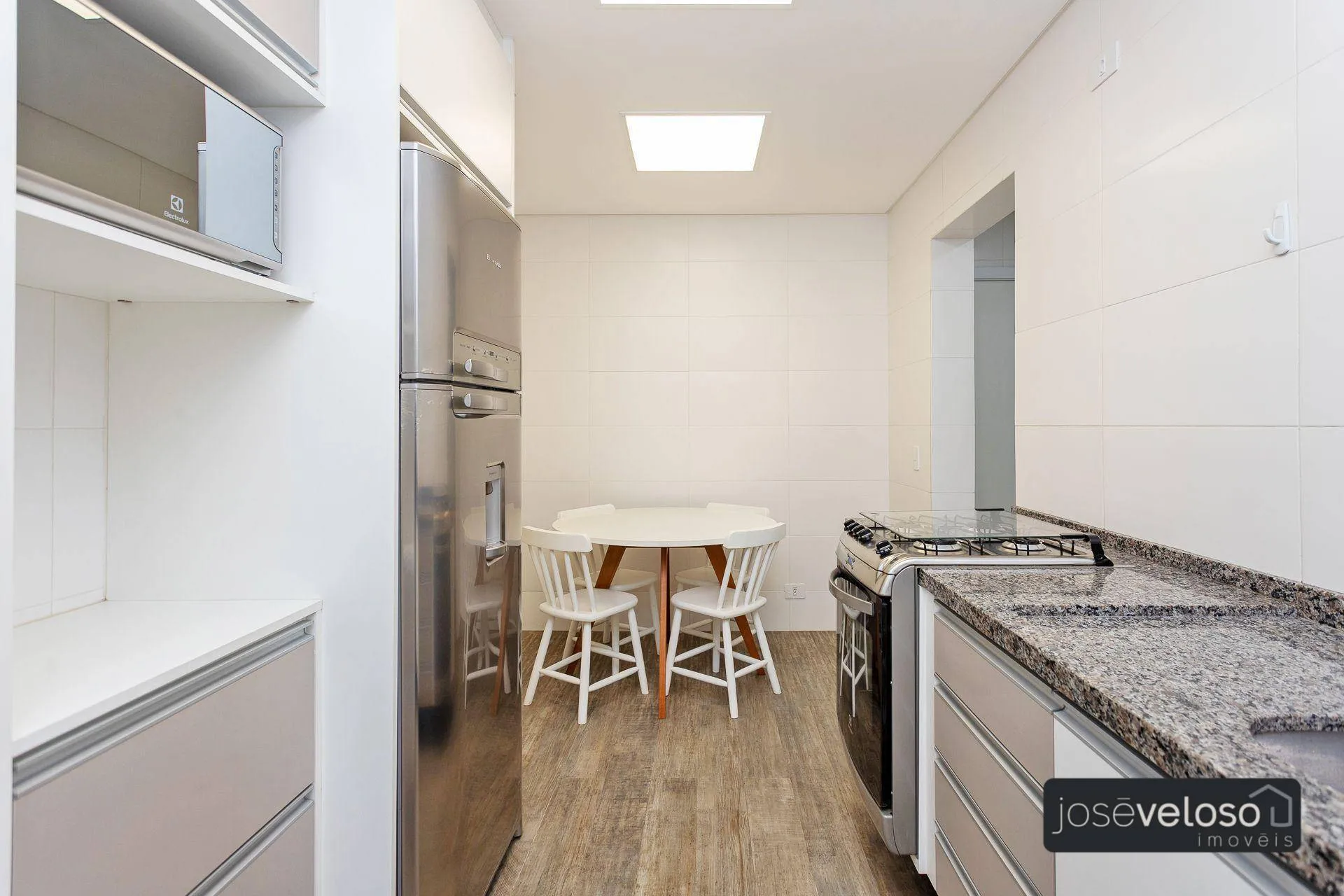 137 m² apartment with 3 bedrooms and air conditioning — photo 11