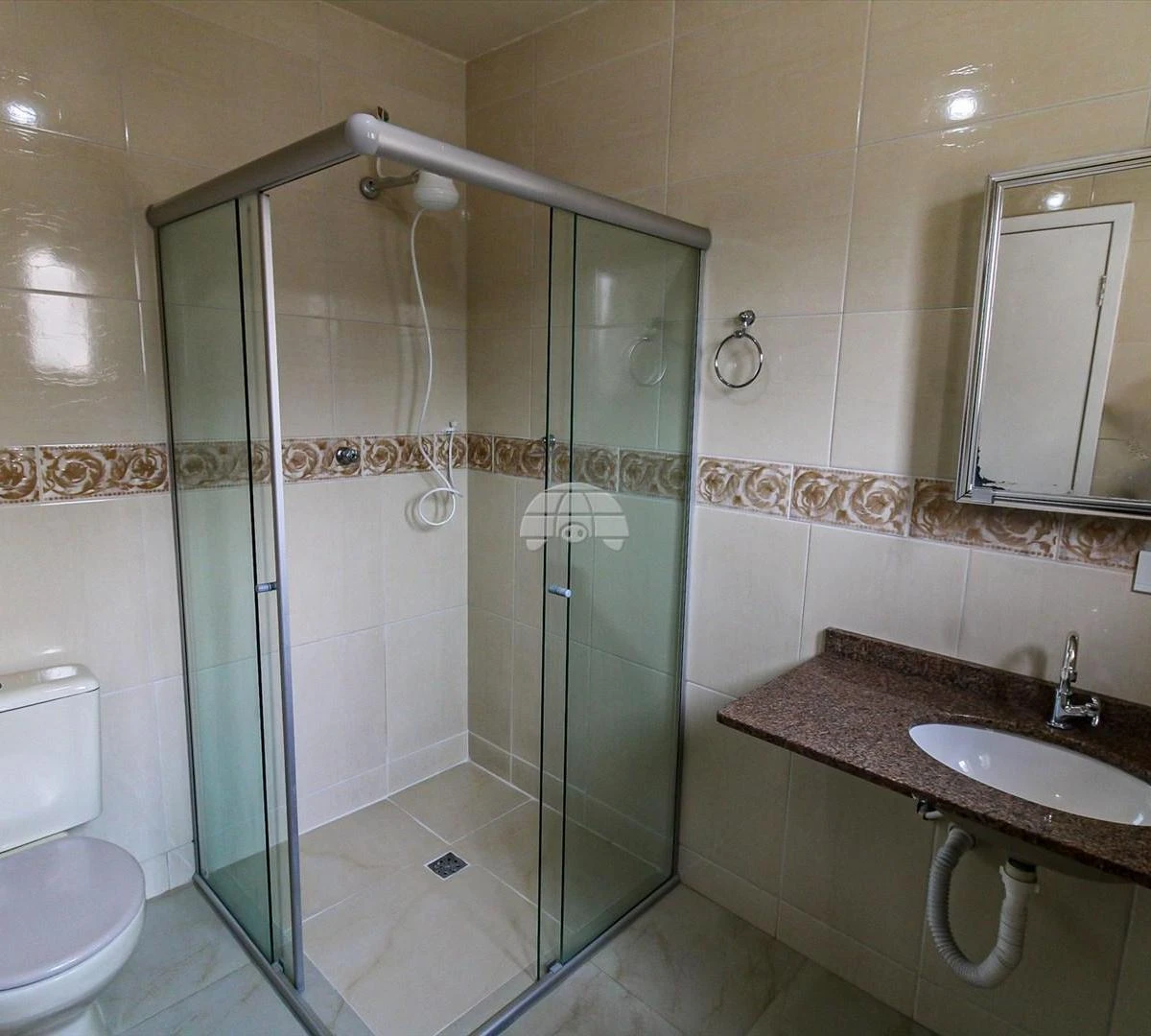 3-bedroom, 100 m² house in Curitiba — photo 17