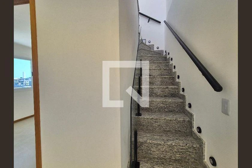 2-bedroom apartment, 1 with its own bathroom, 190 m² — photo 31