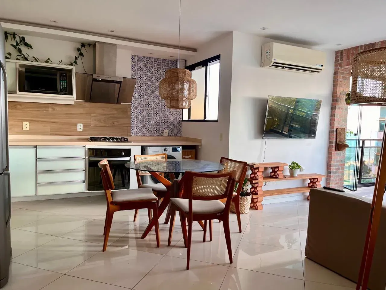Furnished 2-bedroom apartment with 2 bathrooms, 88 m² — photo 14