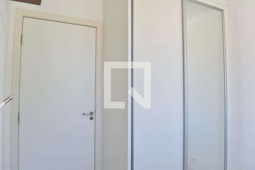 Rental apartment with 2 bedrooms and open-plan kitchen — photo 10