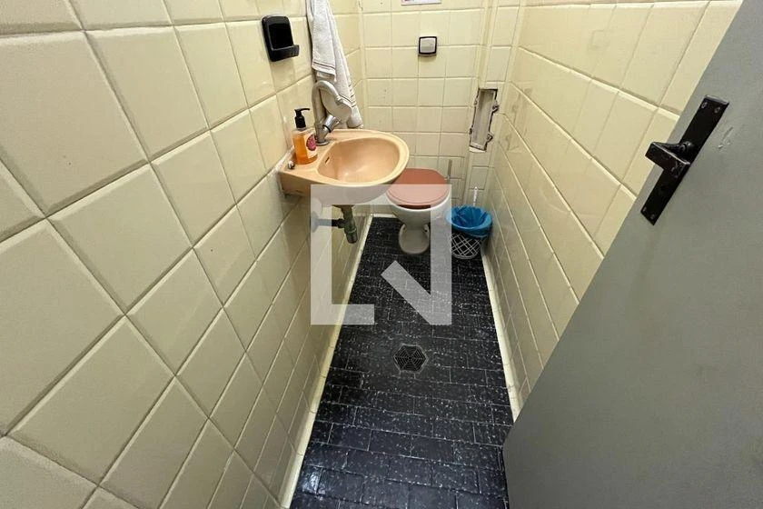 6-bedroom house with a washing machine in Rio de Janeiro — photo 11
