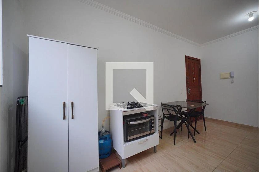 Furnished studio, 30 m², with a home office — photo 7