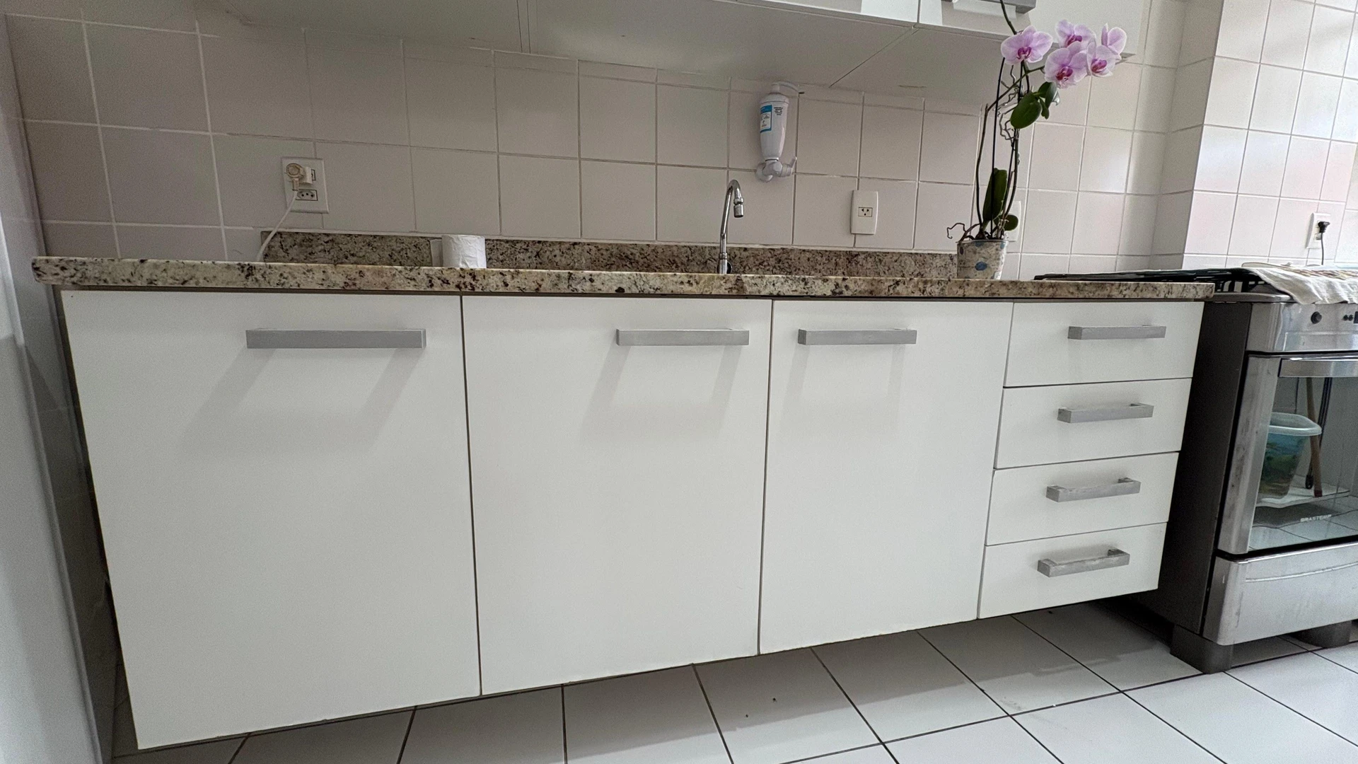 70 m² apartment with a home office and a washing machine — photo 41