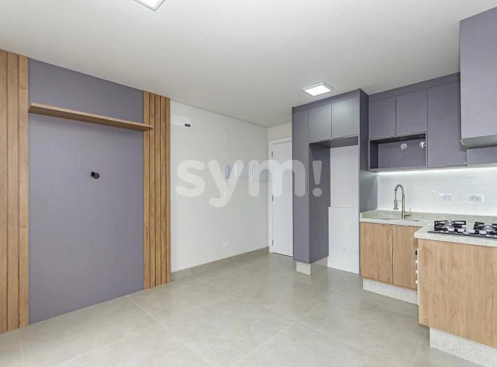Apartamento de 47 m² com 1 dormitório e varanda