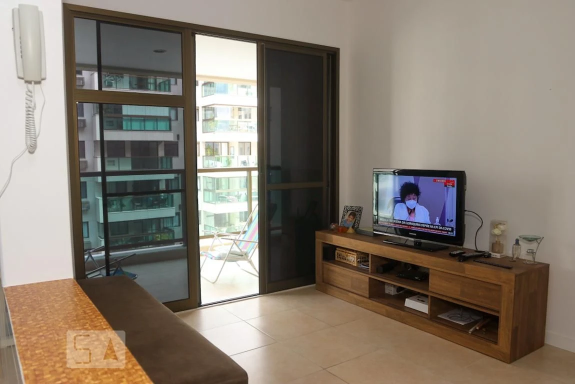Furnished 2-bedroom apartment with 2 bathrooms and parking — photo 50