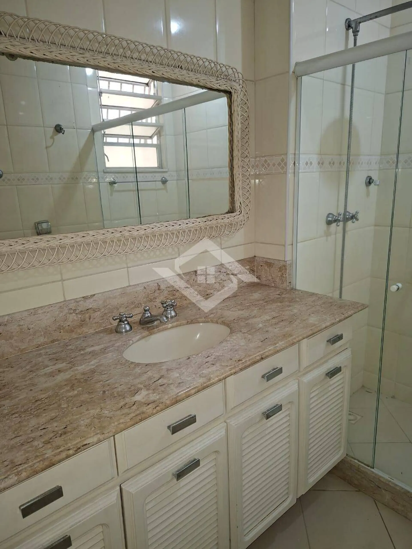 Квартира с 3 спальнями: 2 с ванными и 4 санузла — photo 27