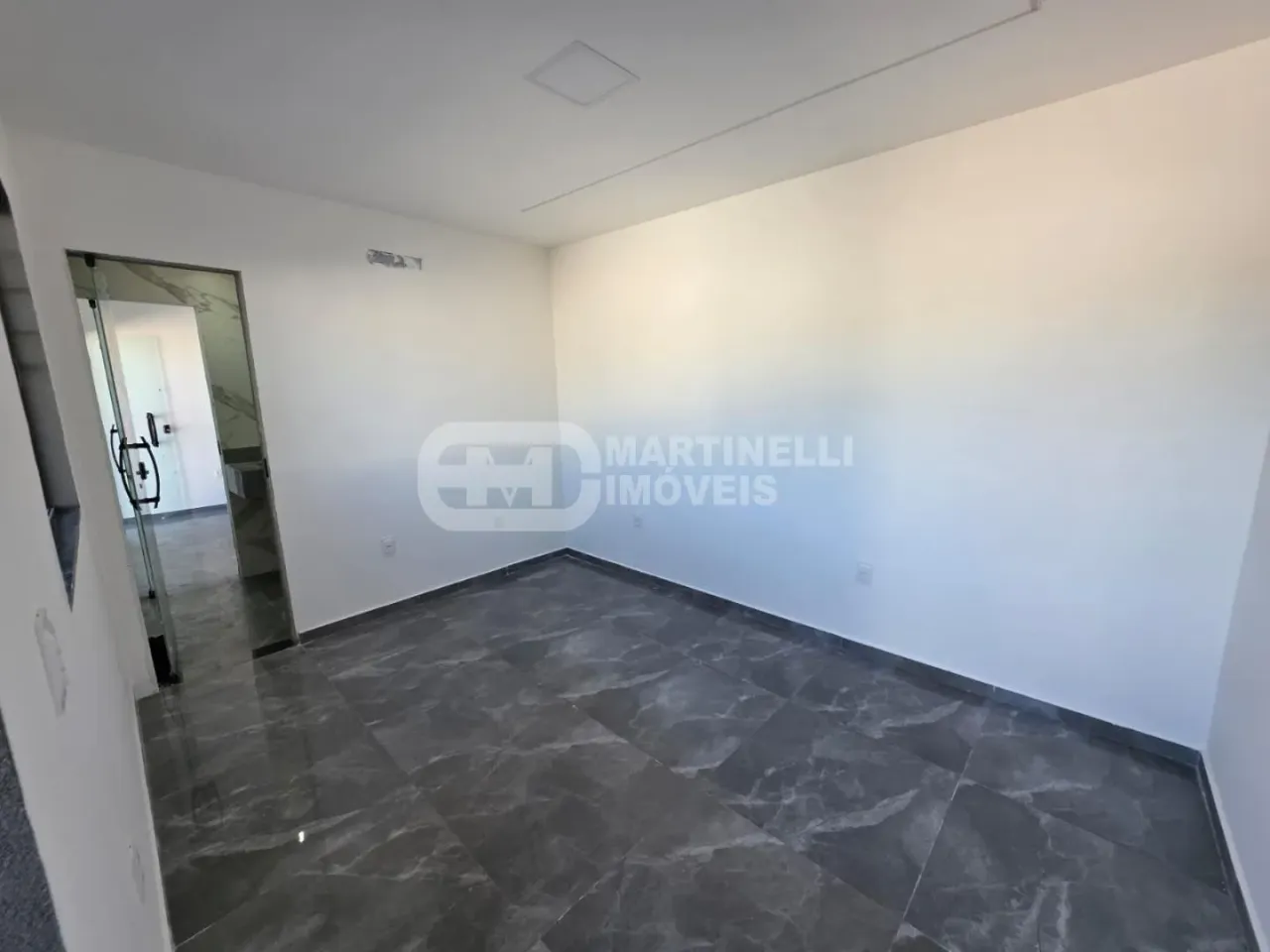 Unfurnished 4-bedroom house with open-plan kitchen — photo 15