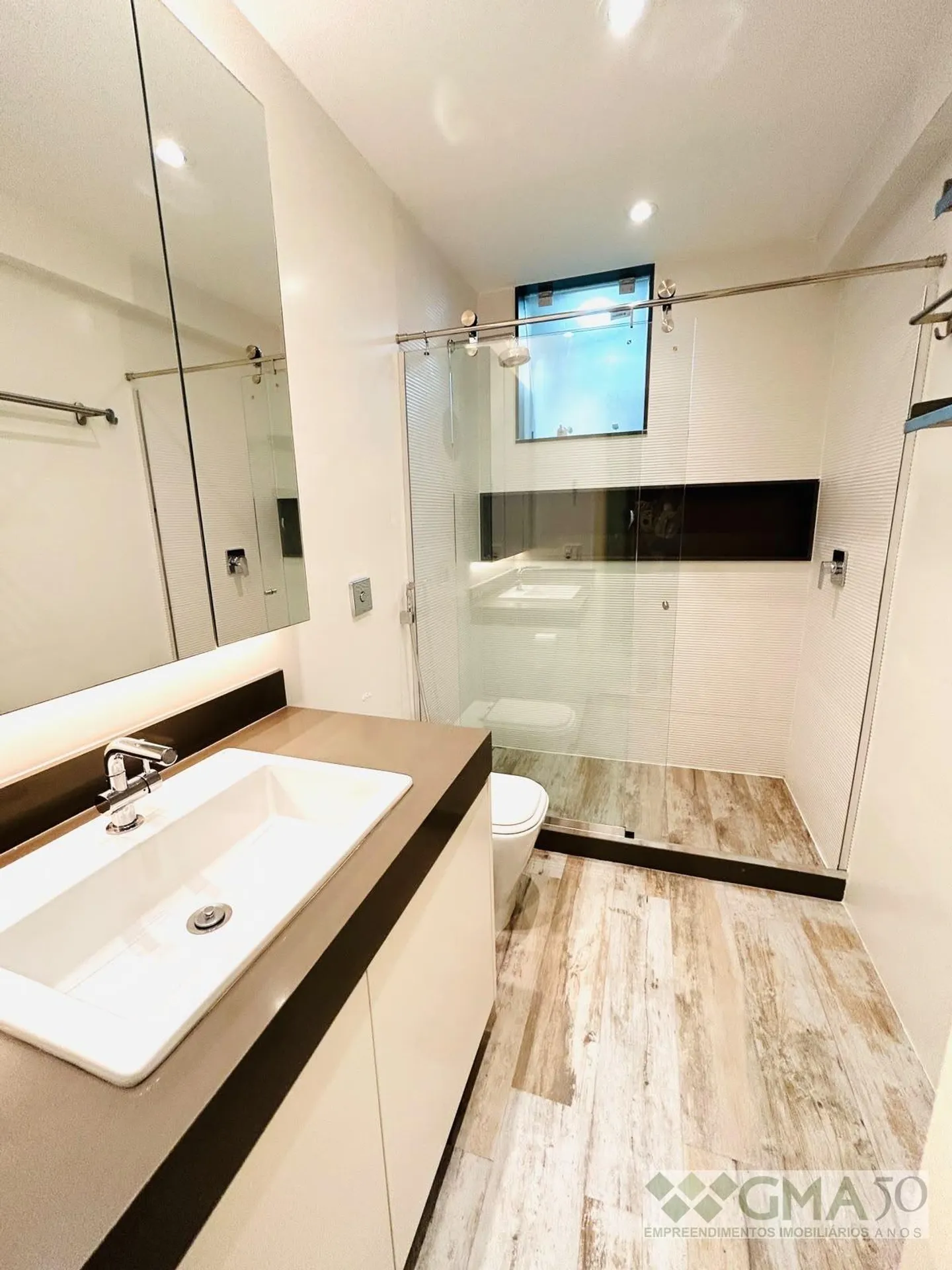 Washing machine in a 3-bedroom apartment, 130 m² — photo 24