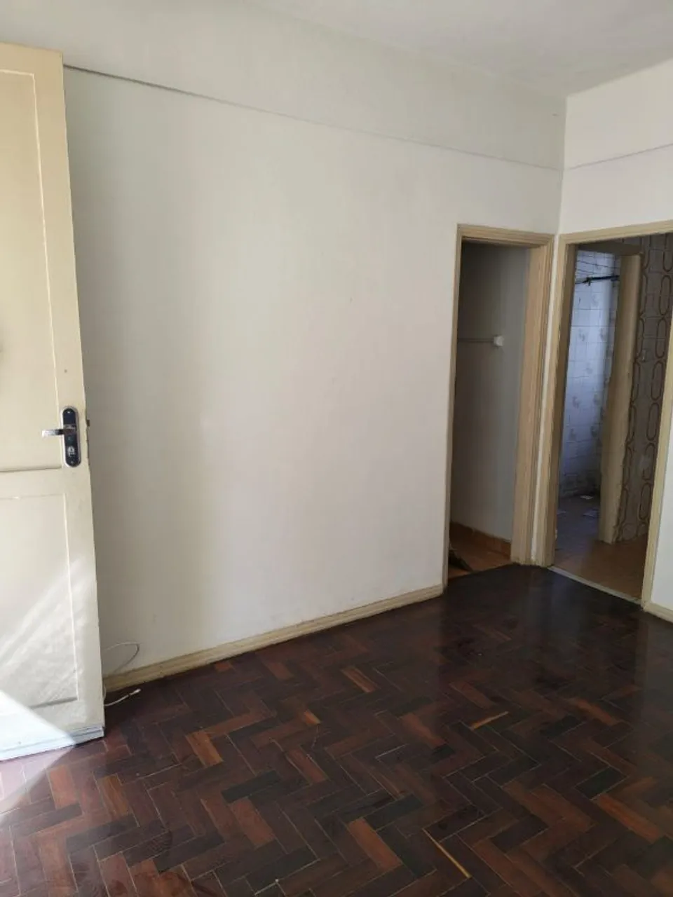 2-bedroom apartment with 1 bathroom and no parking — photo 18