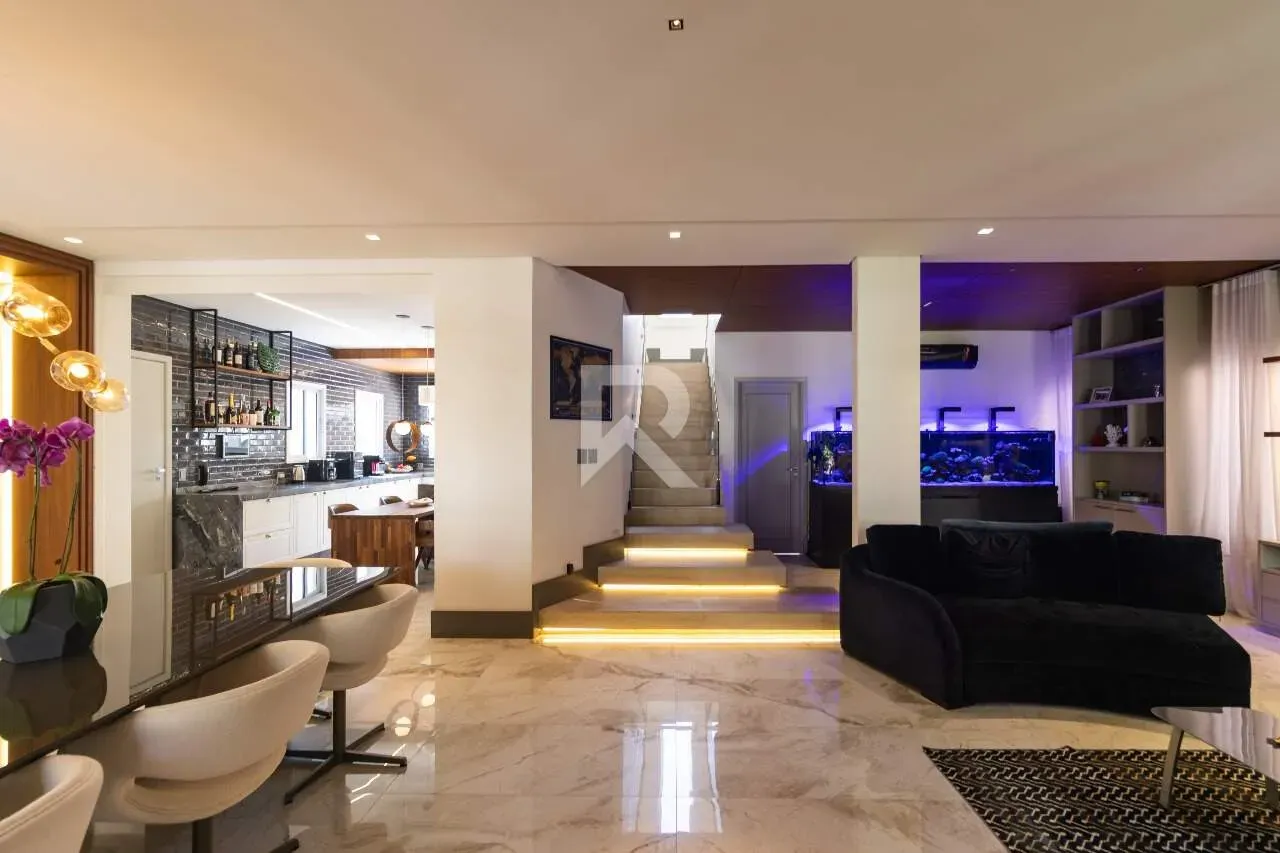 House with 4 en-suite bedrooms and private BBQ — photo 12