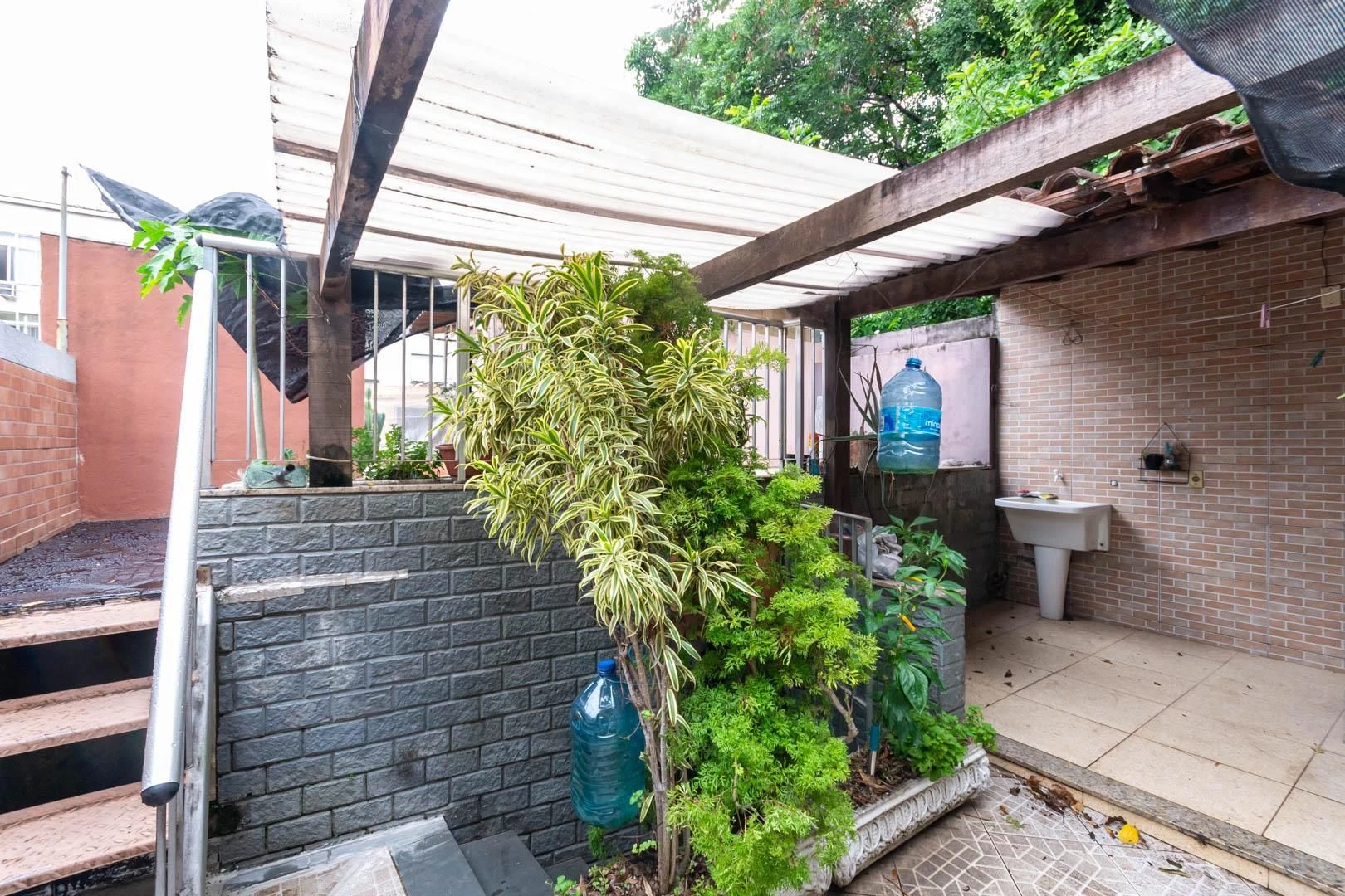 Casa mobiliada com 3 quartos e jardim privativo — photo 29