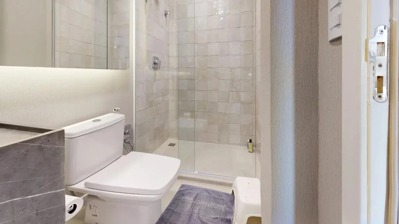 Furnished 310 m² penthouse with 3 en-suite rooms — photo 26