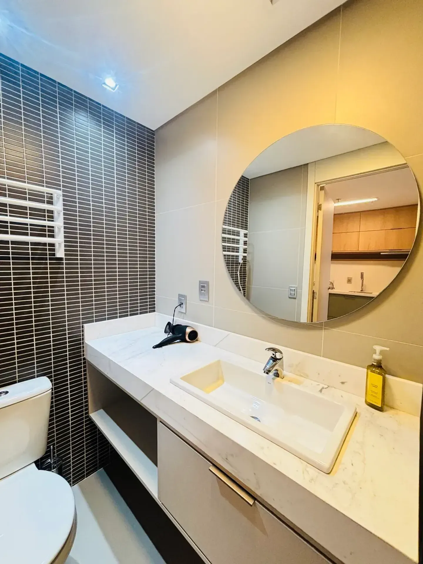 Apartamento mobiliado com 1 dormitório e 1 banheiro — photo 12