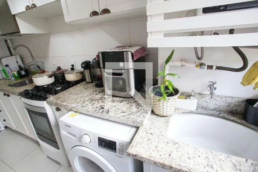 Furnished apartment with private garden and 114 m² — photo 30