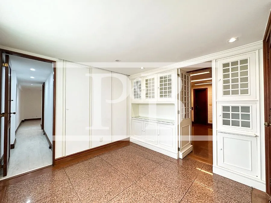Apartamento com 4 dormitórios, 4 banheiros e varanda — photo 36