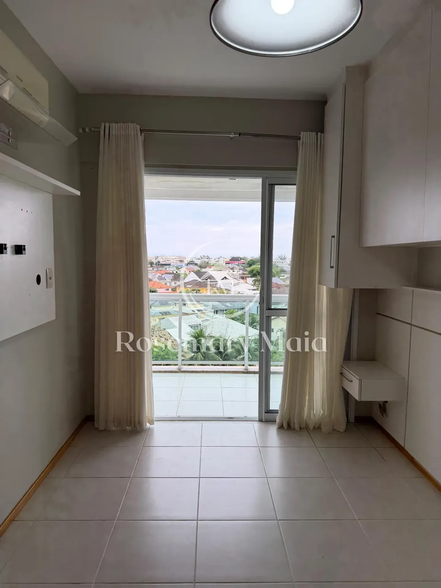 2-bedroom apartment in a building with a sauna — photo 20
