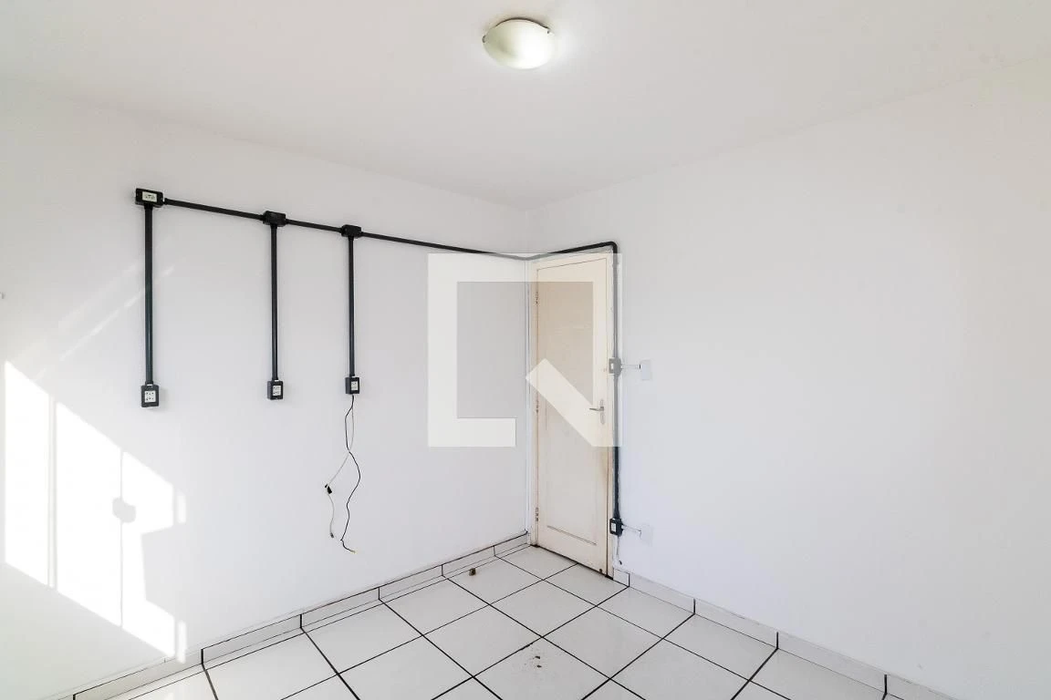 3-bedroom apartment with a separate gas-stove kitchen — photo 42
