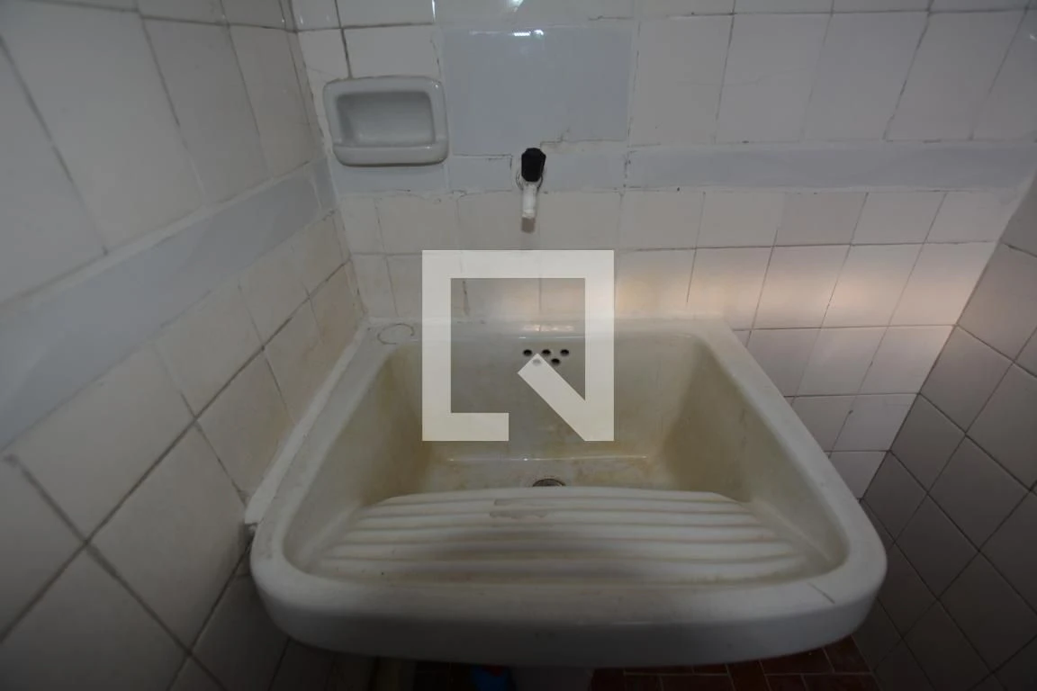Apartamento com 2 quartos, 1 banheiro e 1 vaga — photo 27