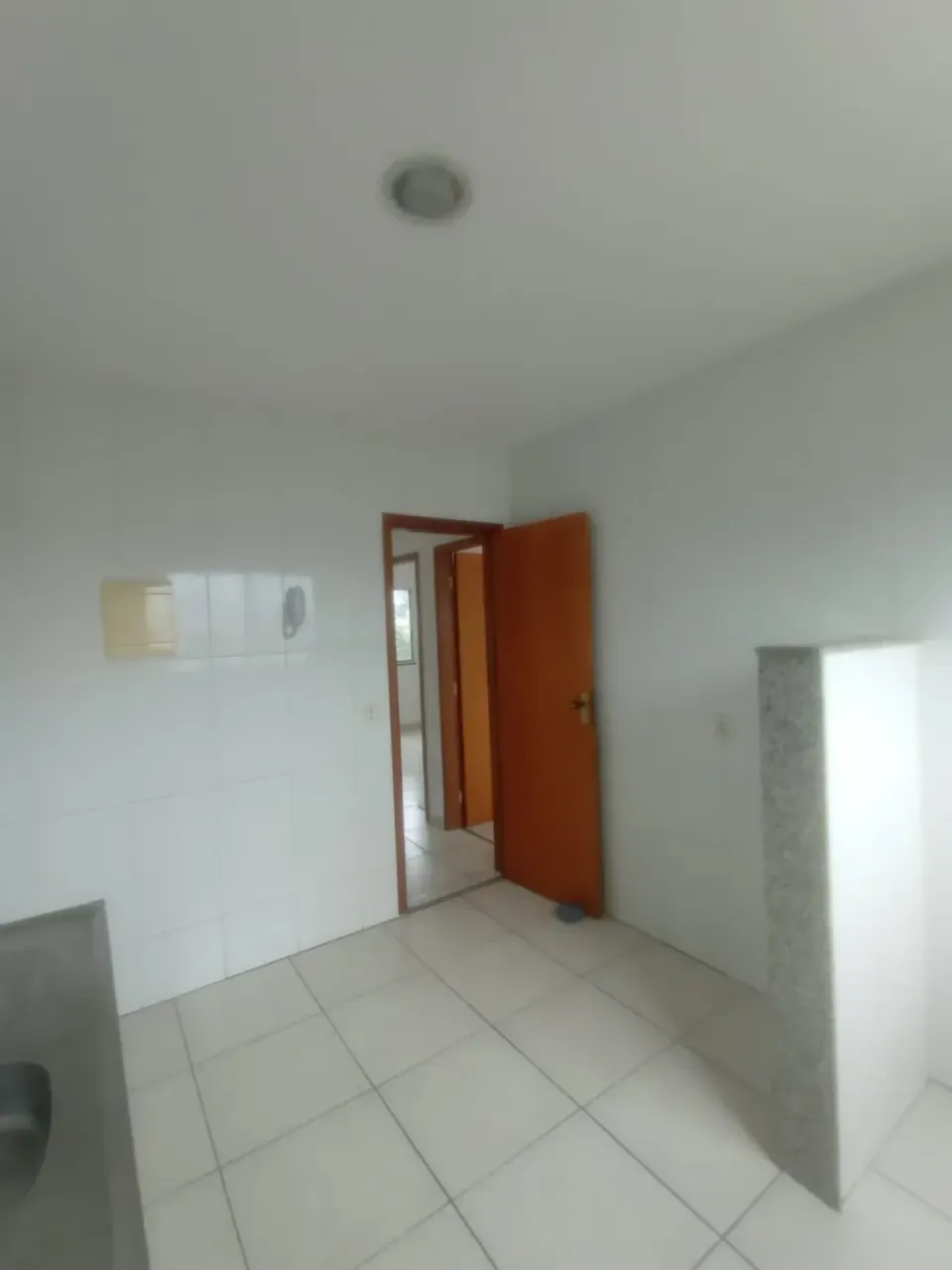 Apartamento sem mobília com 2 quartos e varanda — photo 2