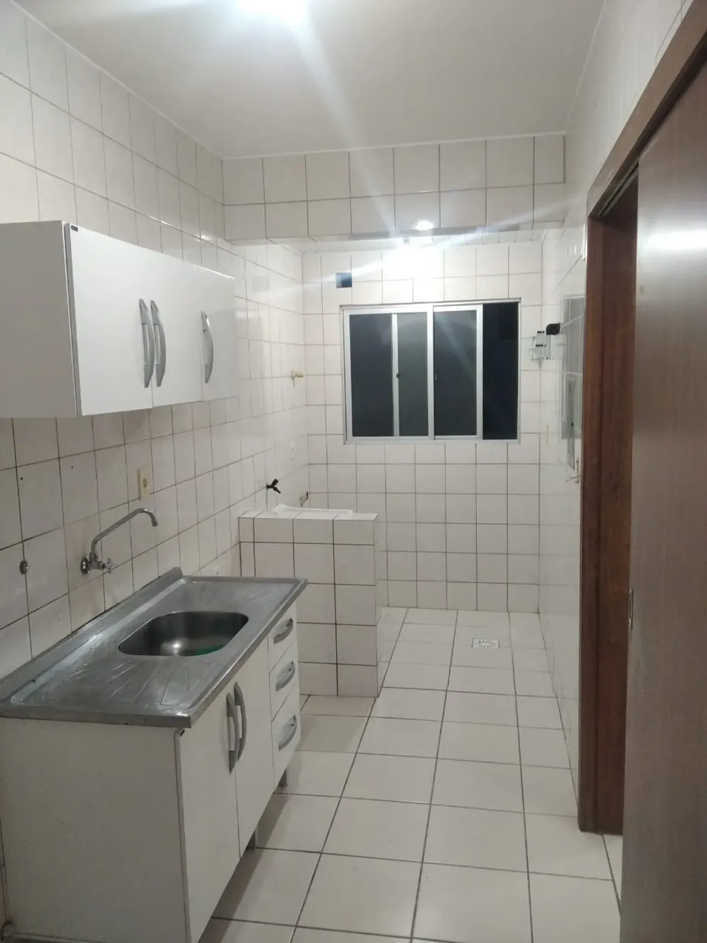 Apartamento de 2 dormitorios con jardín y BBQ privado — photo 2