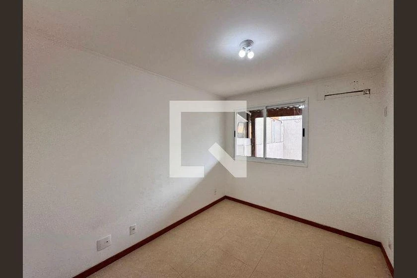 226 m² apartment with 4 bedrooms and a balcony grill — photo 36