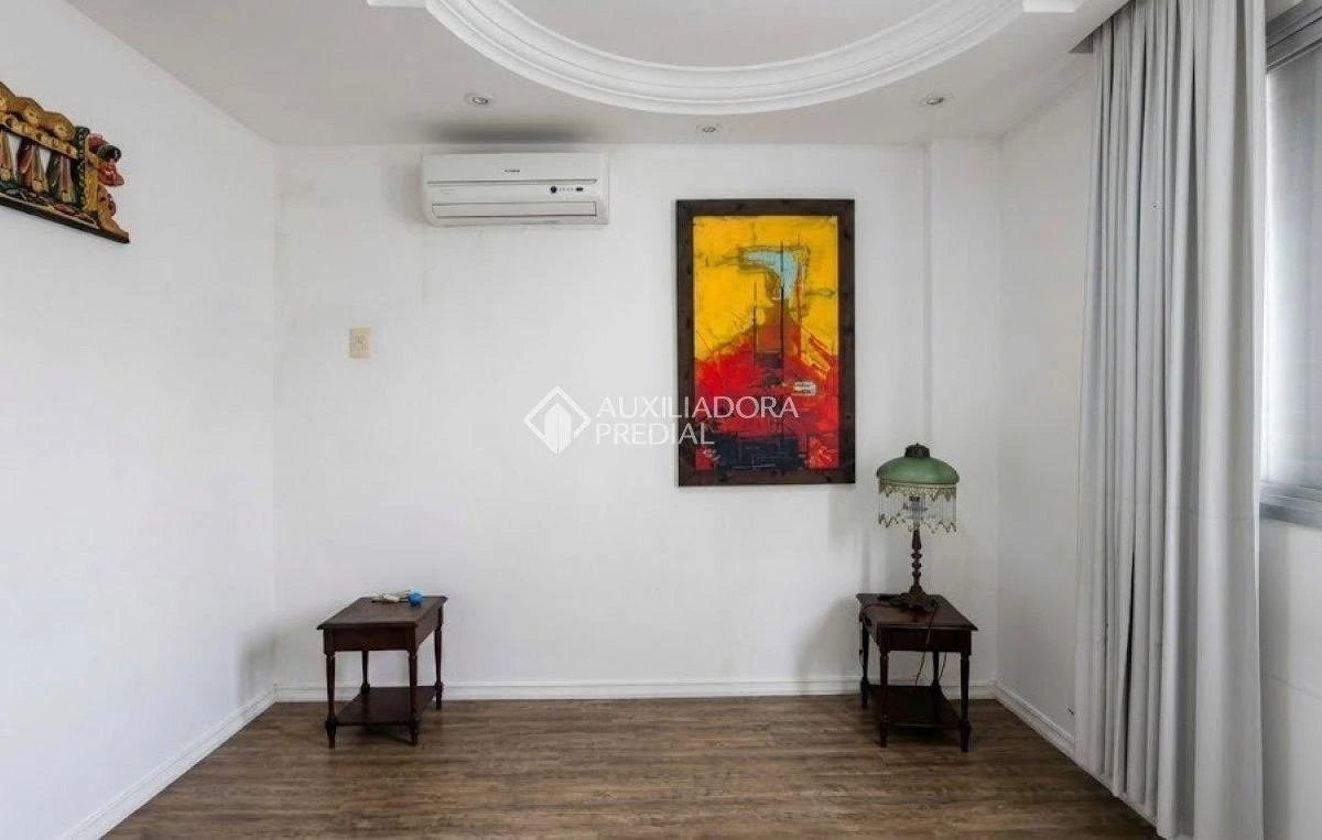 3-bedroom apartment with a washing machine — photo 19