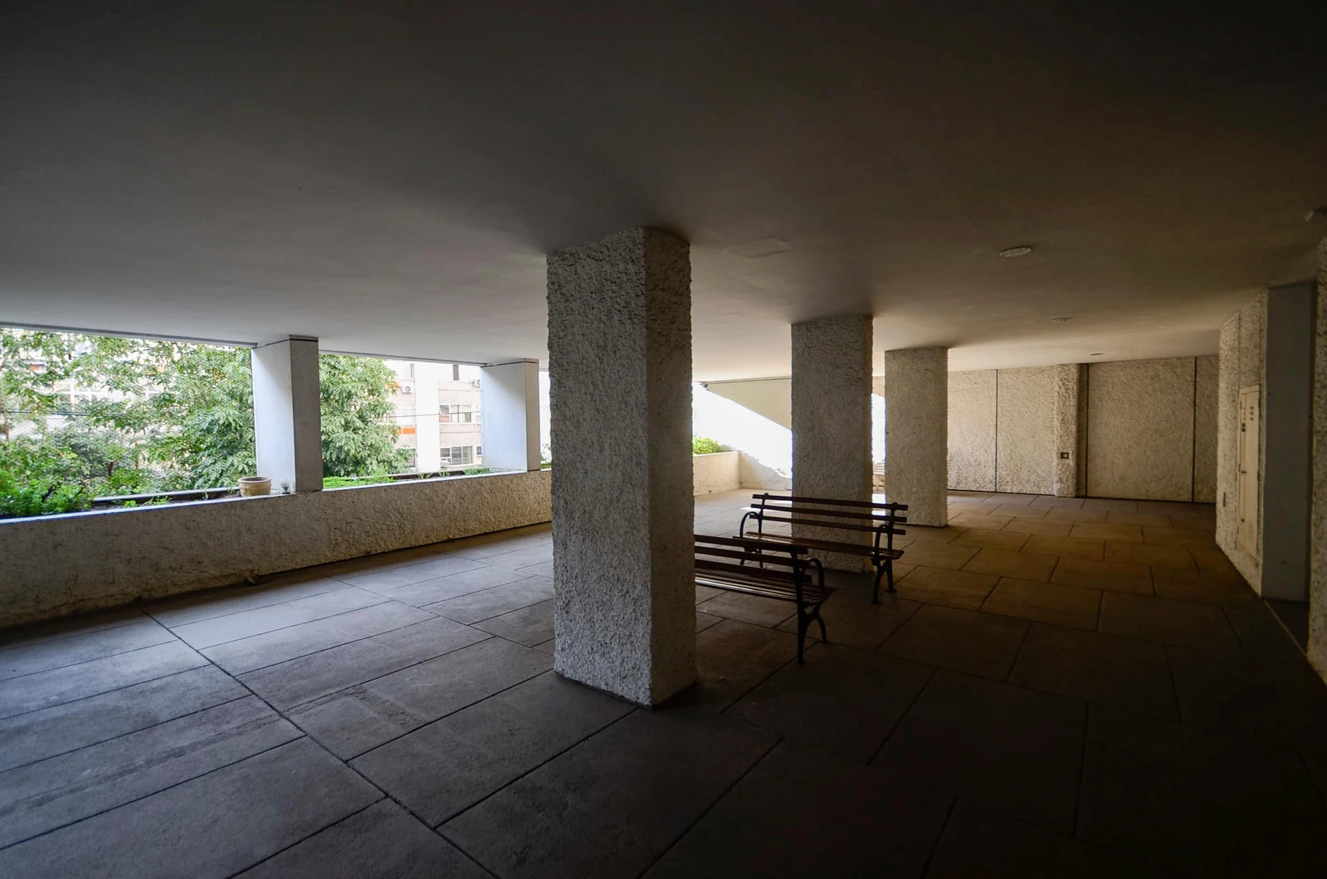 Apartamento mobiliado, 55 m², com janelas do piso ao teto — photo 33