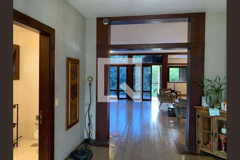 Casa com 4 quartos e 360 m², mobiliada, com 2 vagas — photo 17