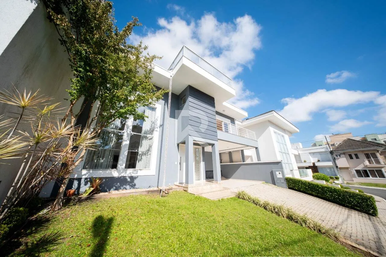 House with 4 bedrooms, private garden and 4 parking — photo 2