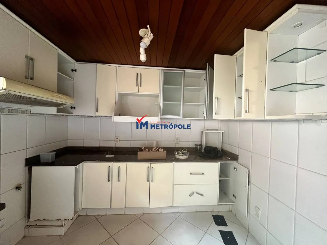 5-bedroom house with a jacuzzi in Rio de Janeiro — photo 31