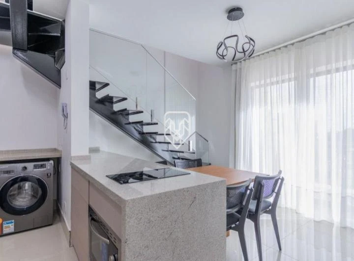 Furnished 112 m² apartment with 1 suite and 1 parking spot — photo 2