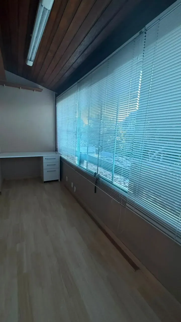 Rental house with 4 bedrooms and 3 bathrooms — photo 5