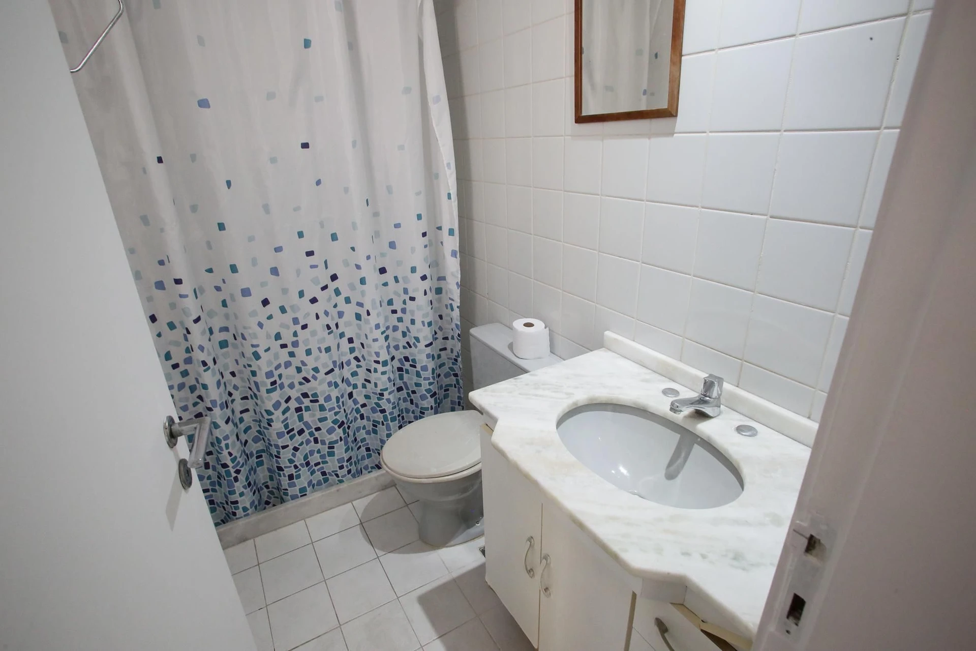 3-bedroom apartment in a building with a sauna — photo 30