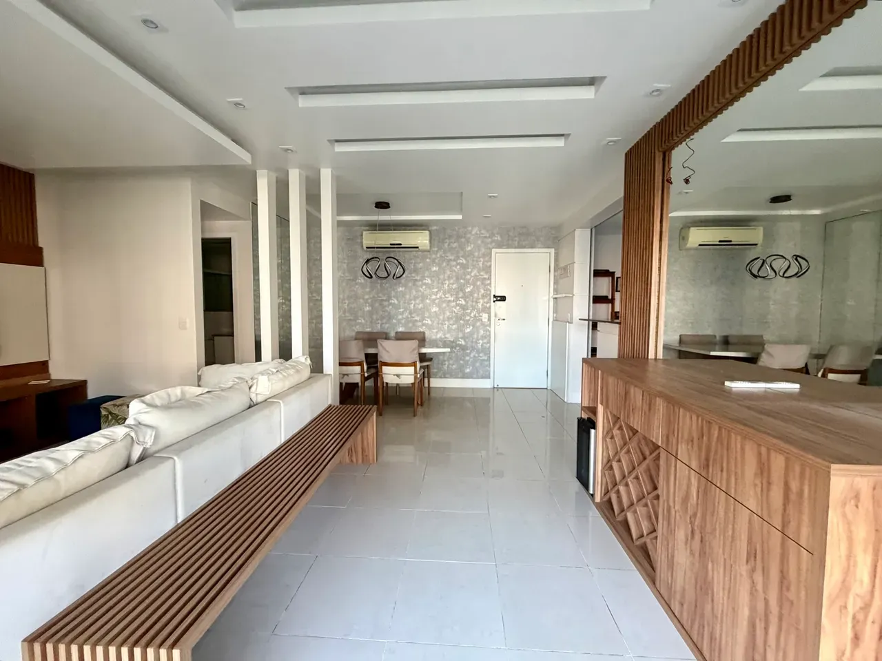 Apartamento mobiliado de 110 m² com varanda fechada — photo 3