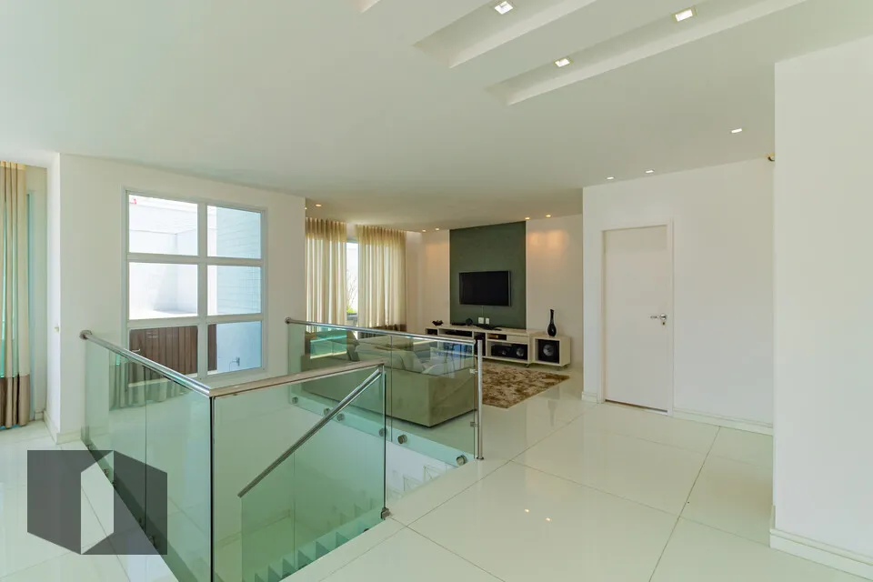 Furnished apartment with 4 bedrooms and 5 bathrooms — photo 9