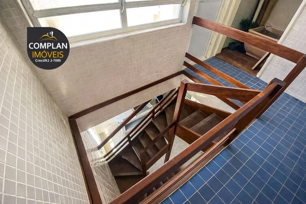 Apartment with 5 bedrooms and floor-to-ceiling views — photo 39