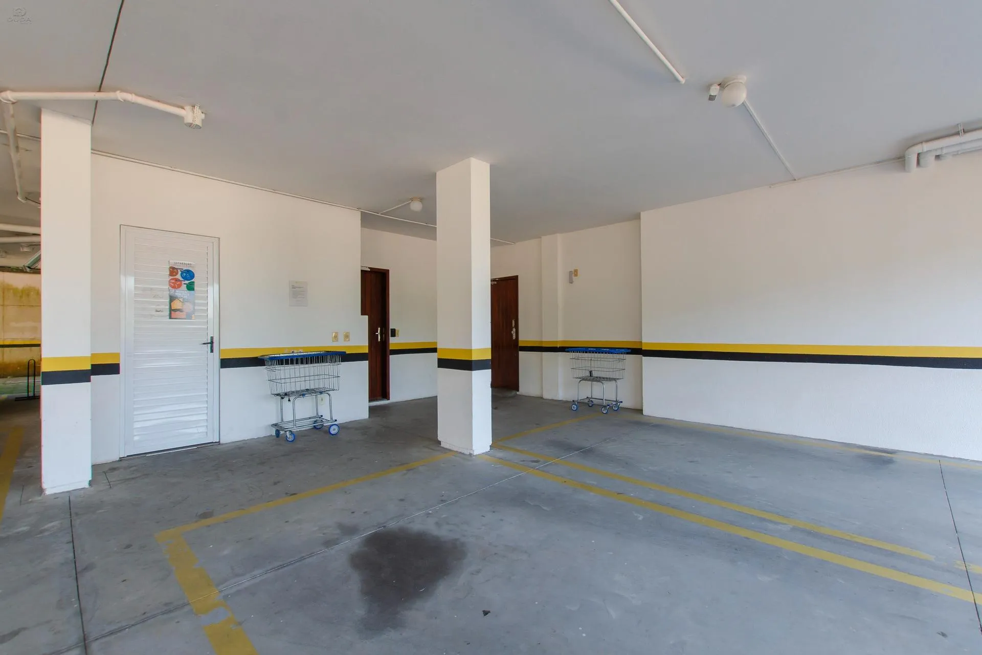 Mountain view in a 2-bedroom apartment, 65 m² — photo 14
