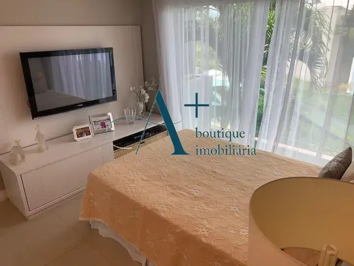 Unfurnished house with 4 bedrooms, balcony and built-in BBQ — photo 26