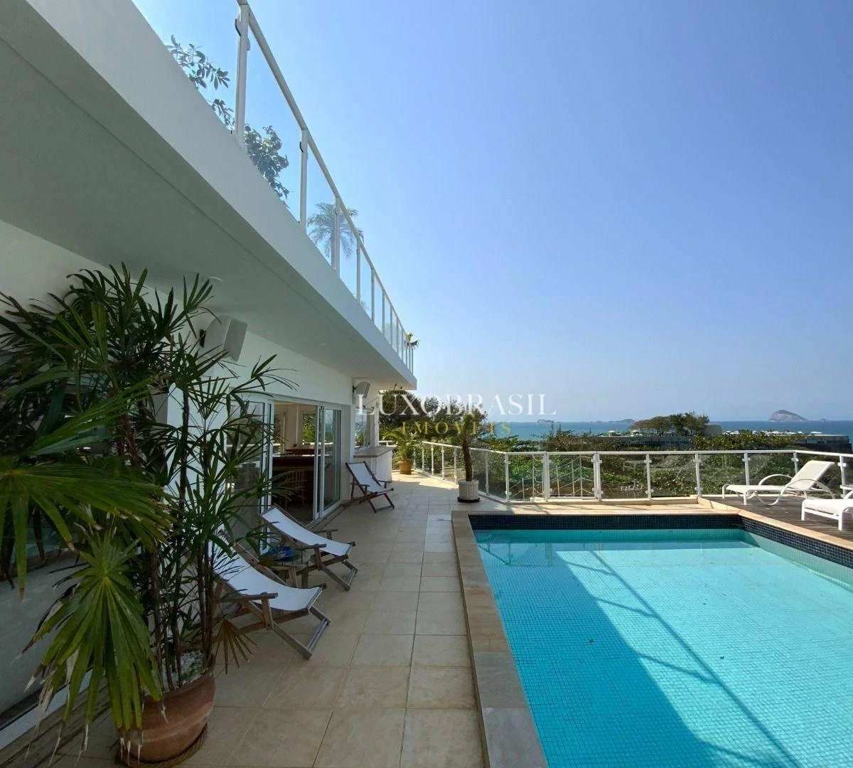 Apartment with 4 suites and access to shared pool — photo 6