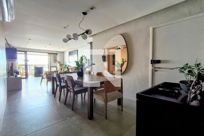 160 m² rental apartment with 4 en-suite rooms and balcony — photo 15