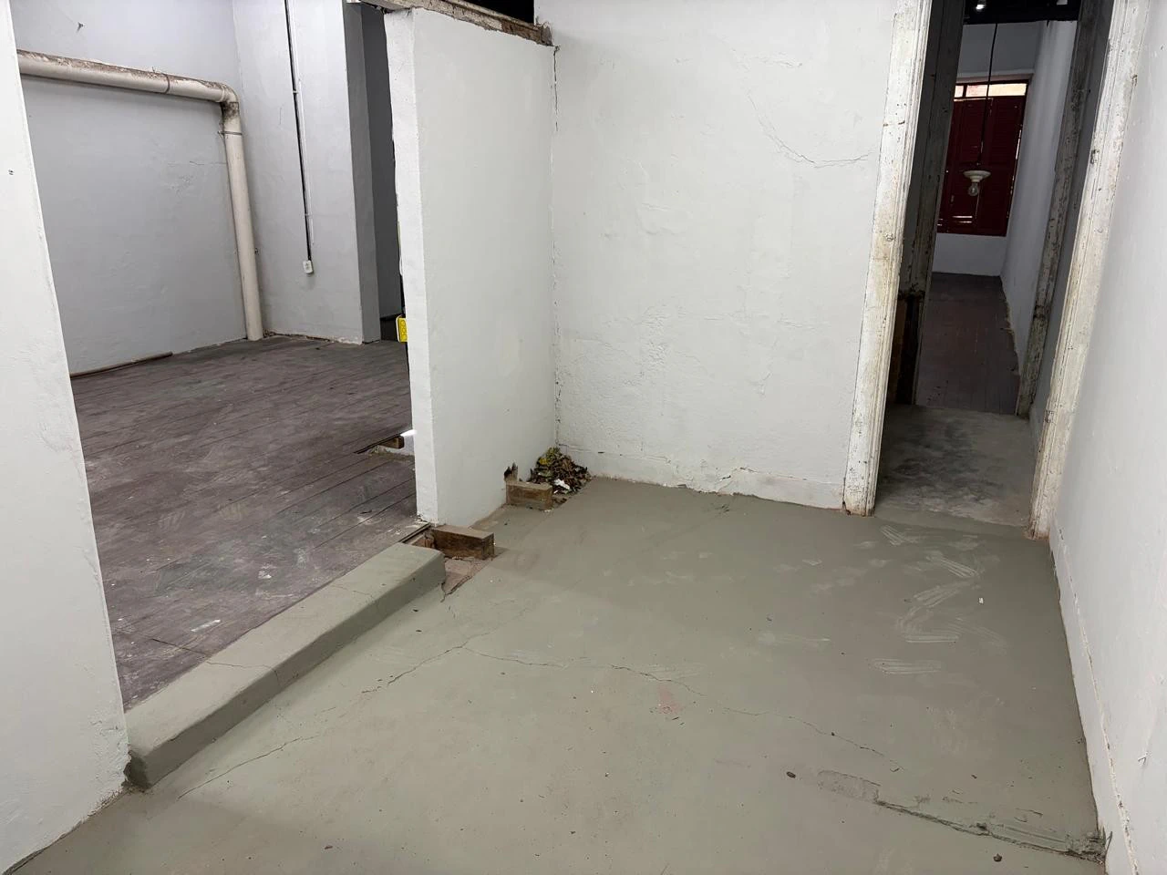 Unfurnished 326 m² house with 2 bedrooms and 2 bathrooms — photo 29