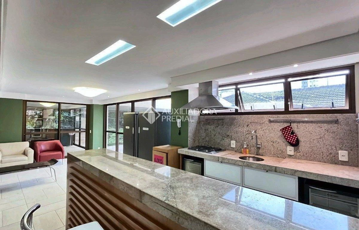 Вид на парк та 2 спальні: квартира 40 м² — photo 43