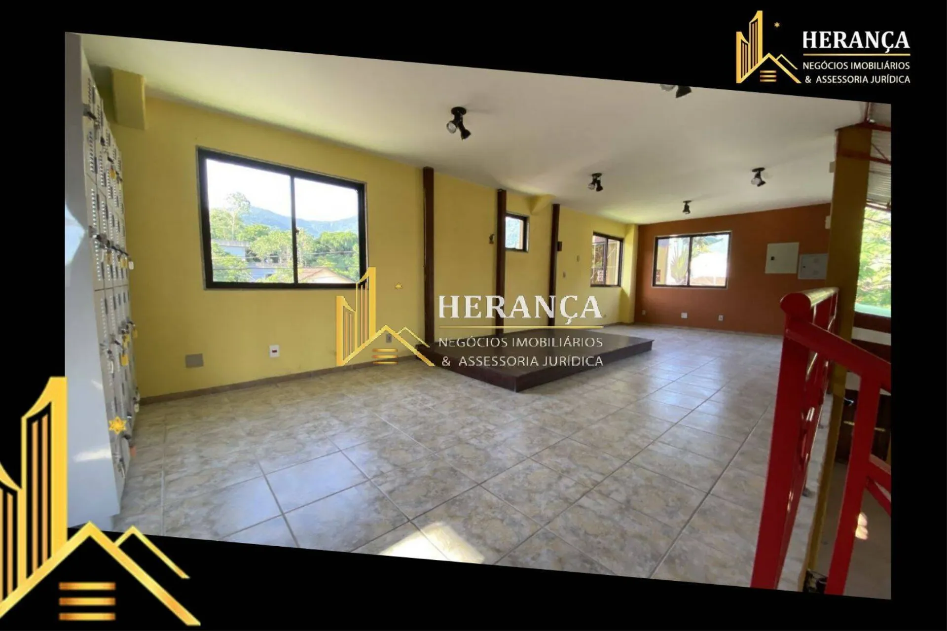 Casa mobiliada 900 m² com 7 suítes e 4 vagas