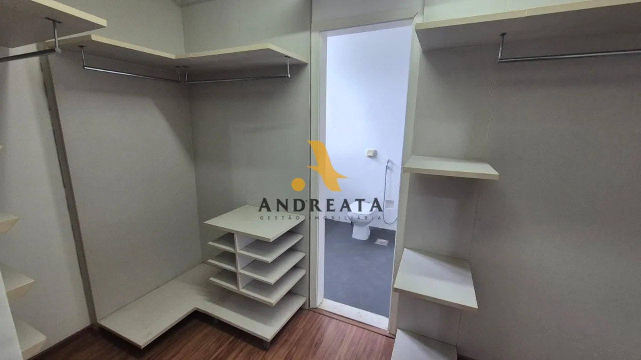 Unfurnished house with 5 bedrooms and 647 m² balcony — photo 35